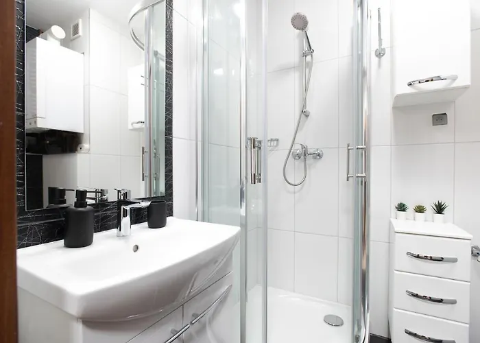 Przy Szlaku, Bezplatny Parking كارباش