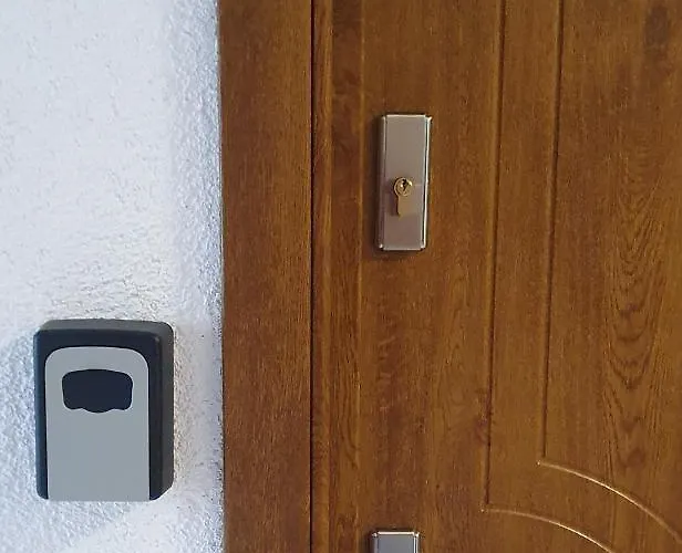 Przy Szlaku, Bezplatny Parking * كارباش