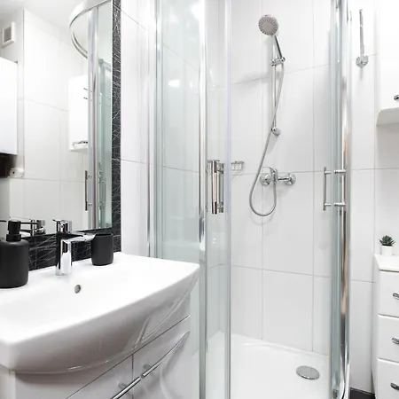 Przy Szlaku, Bezplatny Parking 卡尔帕奇