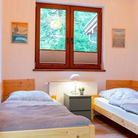 Przy Szlaku, Bezplatny Parking 公寓 卡尔帕奇