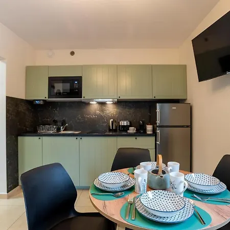 Przy Szlaku, Bezplatny Parking 卡尔帕奇